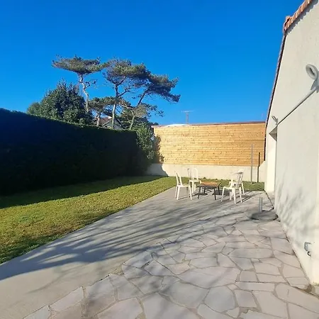 Les Muguets - Maison 4 A 600m De La Villa